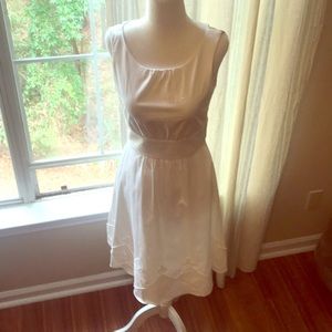 EUC Cremieux Sleeveless White Dress - Size 2